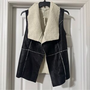 Simply Noelle Black Vest with Cream Lining
